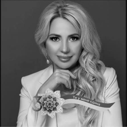 Prof. Elina Manzhalii